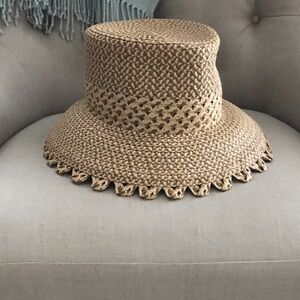 Eric Javits Bucket hat, SPF 50, Packable, Color: Peanut Speckle.